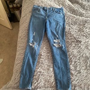 Levi High Rise Blue jeans